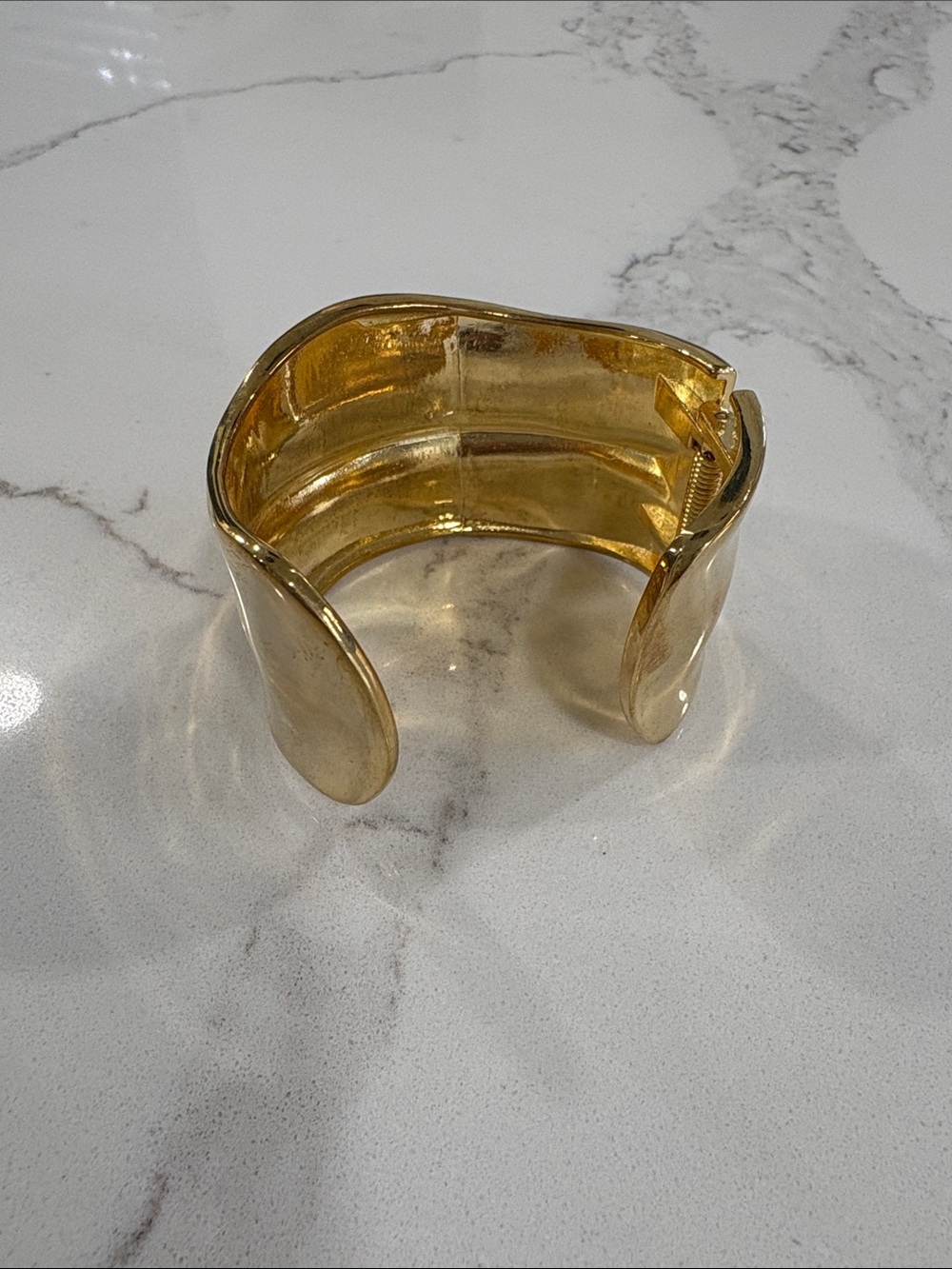 Gold Cuff Bracelet Wide Organic Shape Open Bangle - Picture 6 of 7